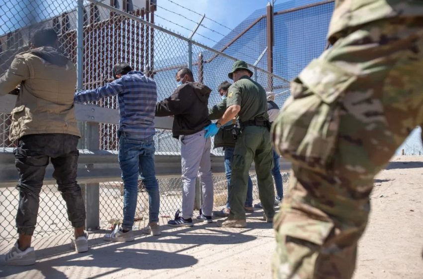 Al menos 25 migrantes poblanos son repatriados cada día de EE. UU.