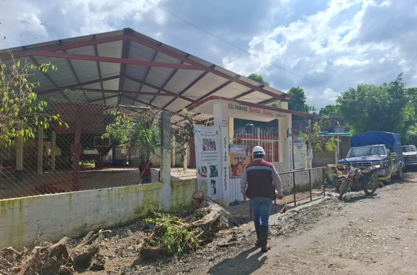Gobierno estatal inicia evaluación de daños en infraestructura educativa, derivados de las lluvias en la Sierra Norte