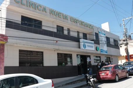Familia acusa a clínica privada por negligencia médica en Puebla