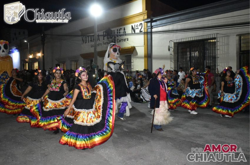 Con arte y cultura  conmemoran Todos   Santo en Chiautla