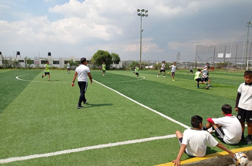 Rescate de espacios deportivos reconstruye el tejido social: Gobierno de Puebla
