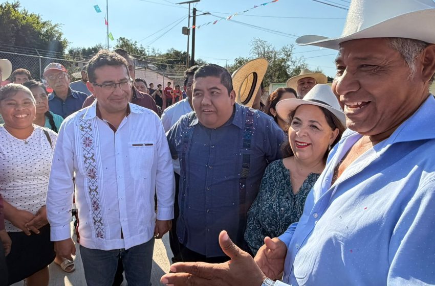Fortalece Pavel Gaspar infraestructura local con nueva calle en Olomatlán