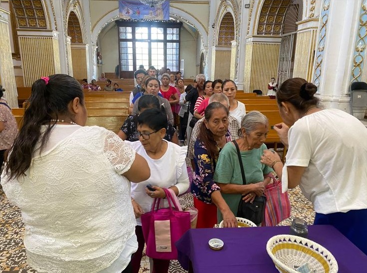 Con devoción la mixteca dio inicio a la Cuaresma