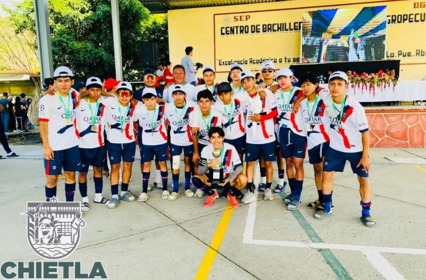 Se compromete  Edgardo Ponce con el   bienestar de Chietla