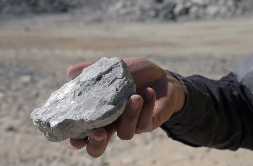 Hallan litio en la Mixteca poblana; definirán si su explotación es viable