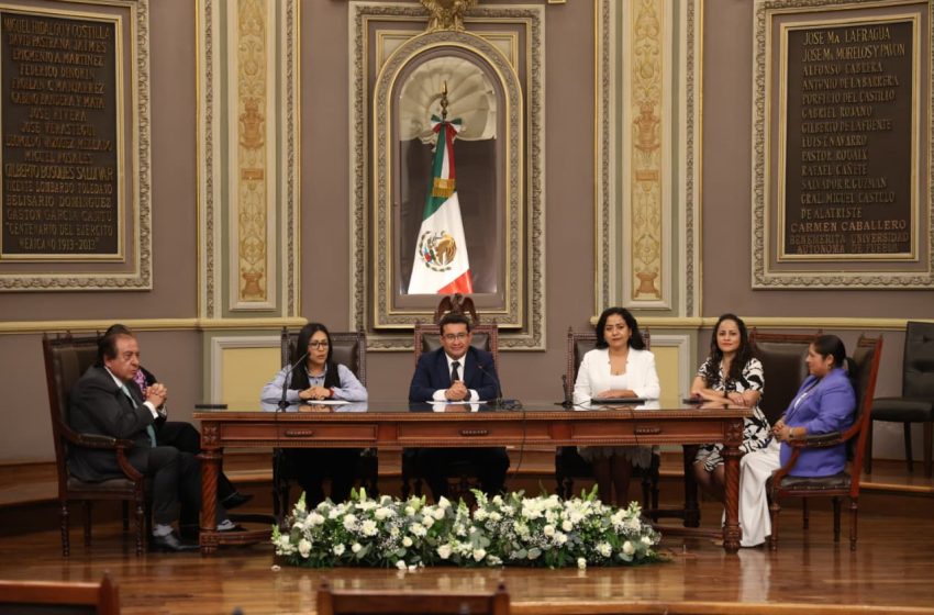 Congreso del Estado e IMSS firman convenio de colaboración