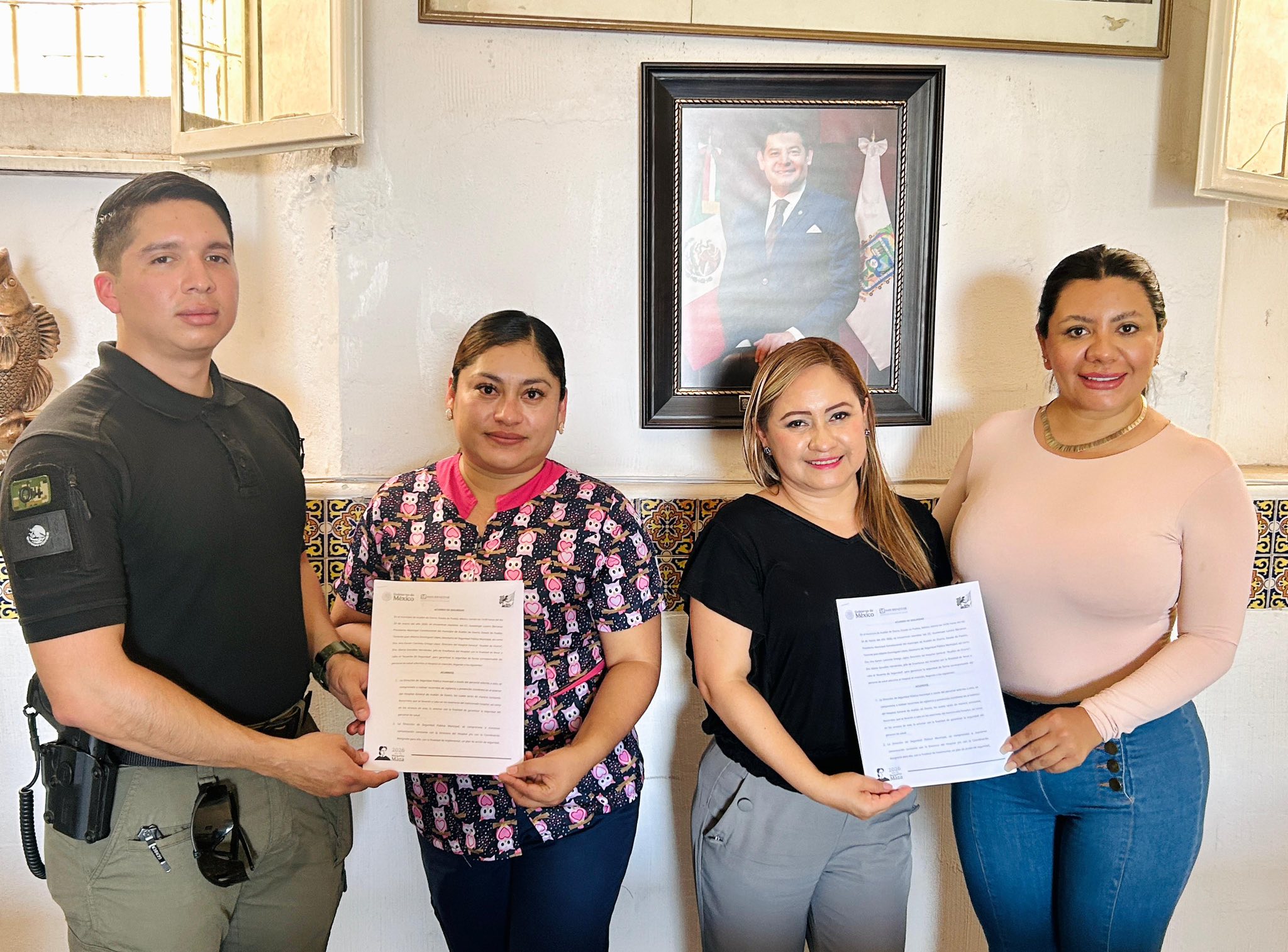 Gobierno de Acatlán   refuerza la atención    médica de las familias
