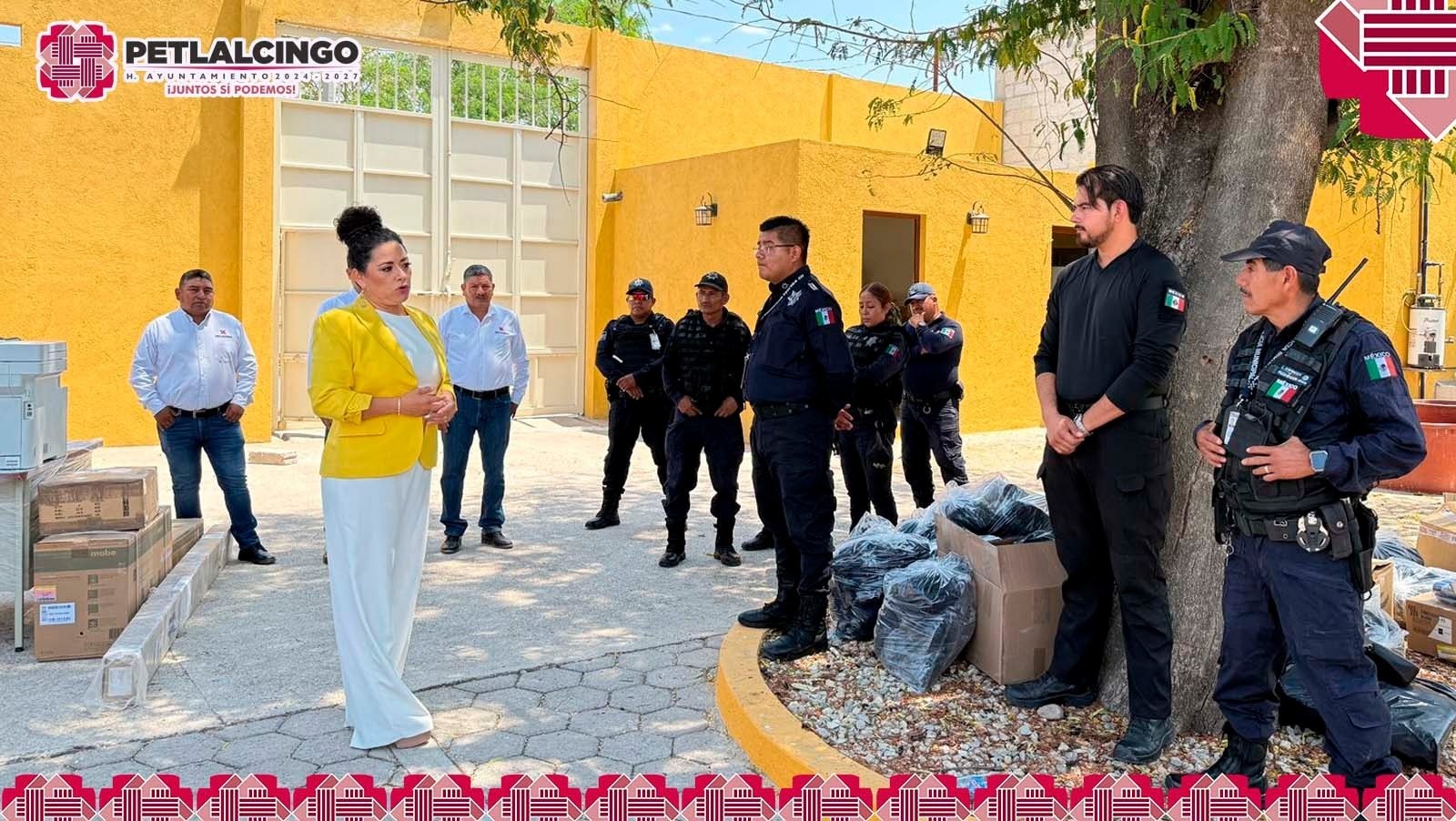 Refuerzan seguridad rumbo     a la Feria de Petlalcingo