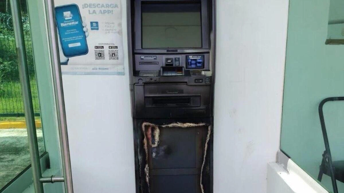 Intentan robar Banco del Bienestar en Ayotoxco