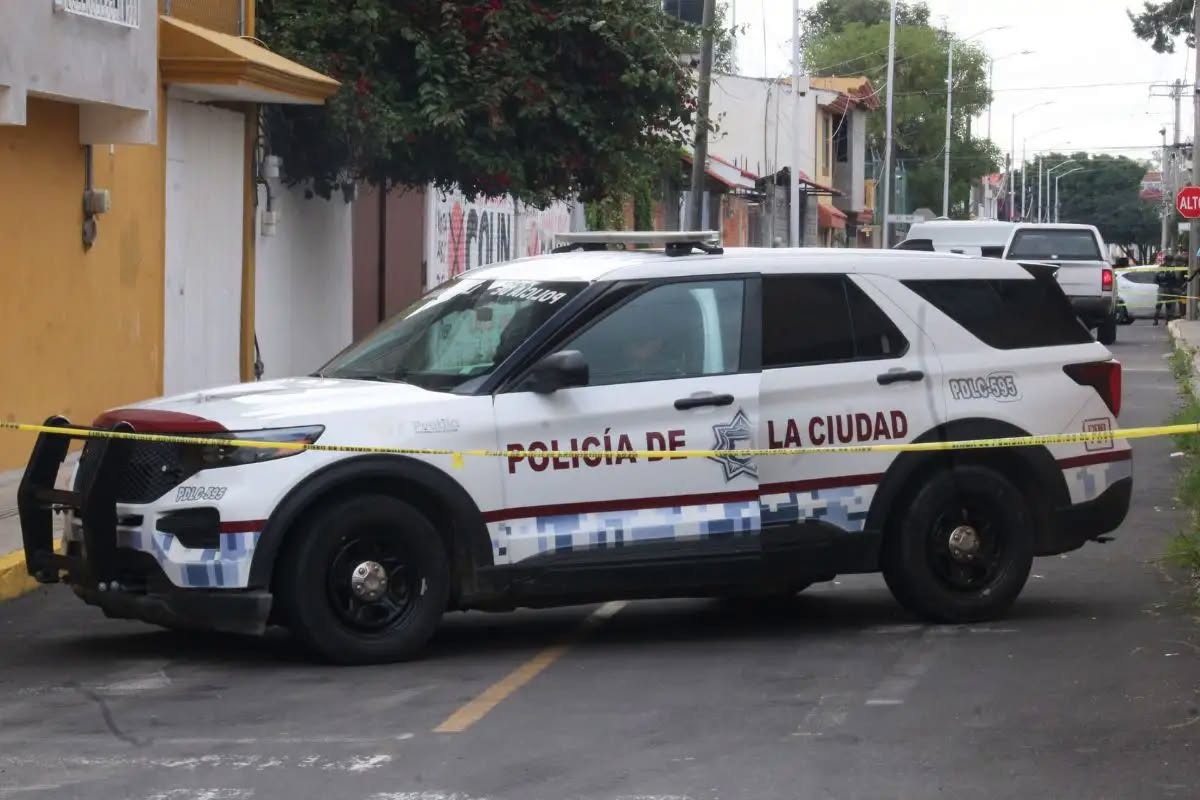 Hallan sin vida a hombre de la comunidad LGBT+ en Puebla