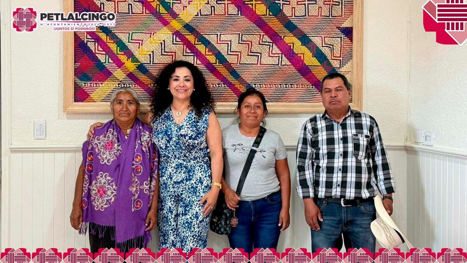 Gestiona Isabel Vergara para la educación de Petlalcingo