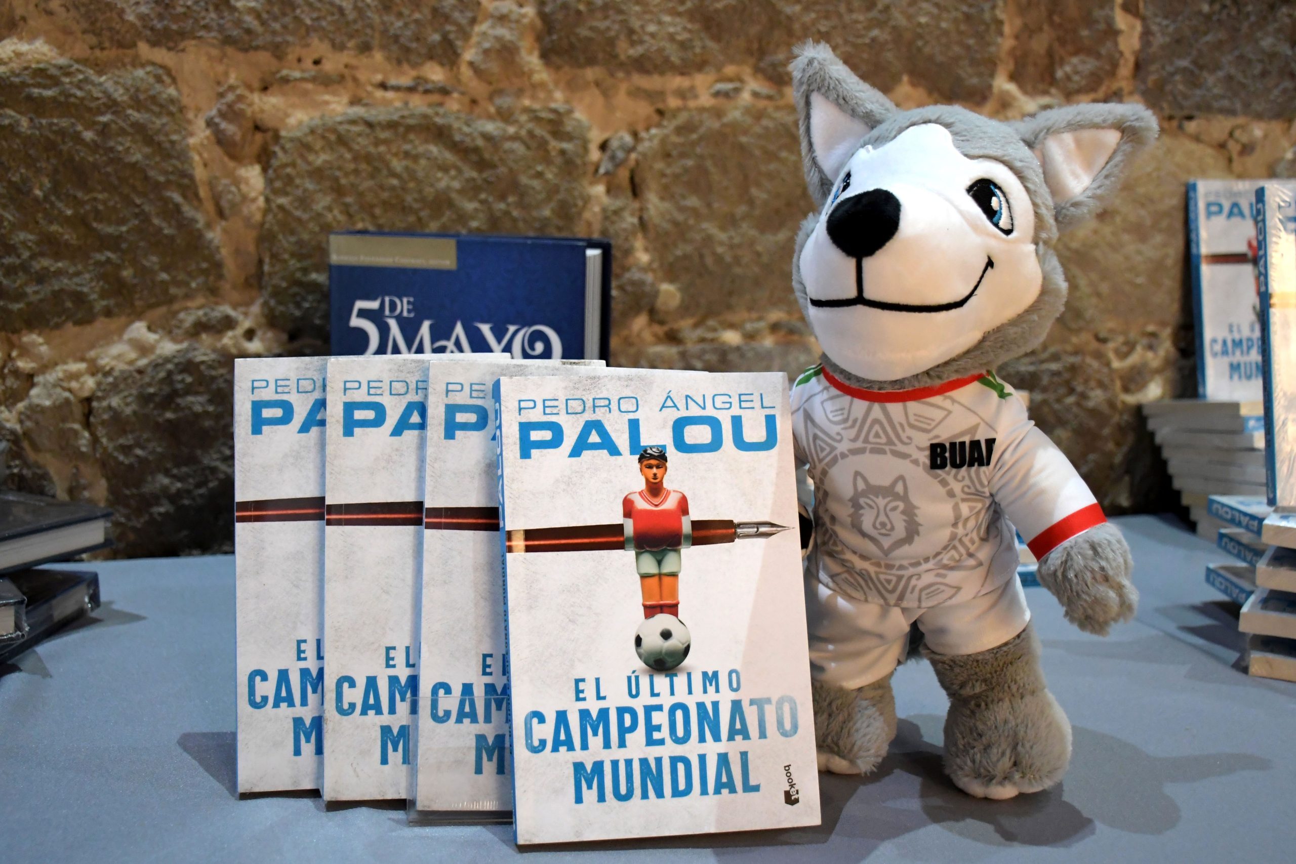 Pedro Ángel Palou presenta en Zacatlán la novela El último campeonato mundial