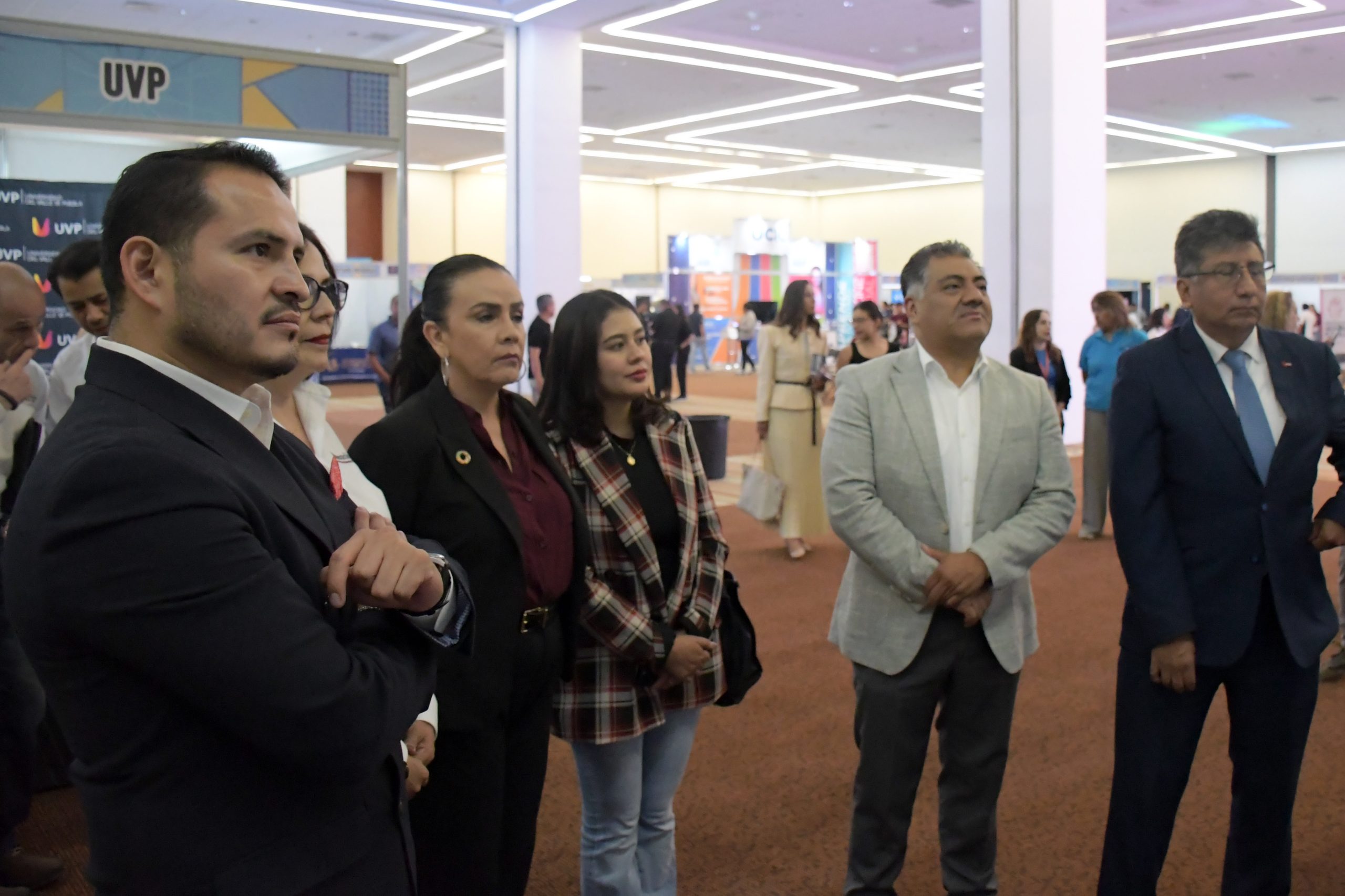 BUAP otorgará 10 mil apoyos para estudiantes