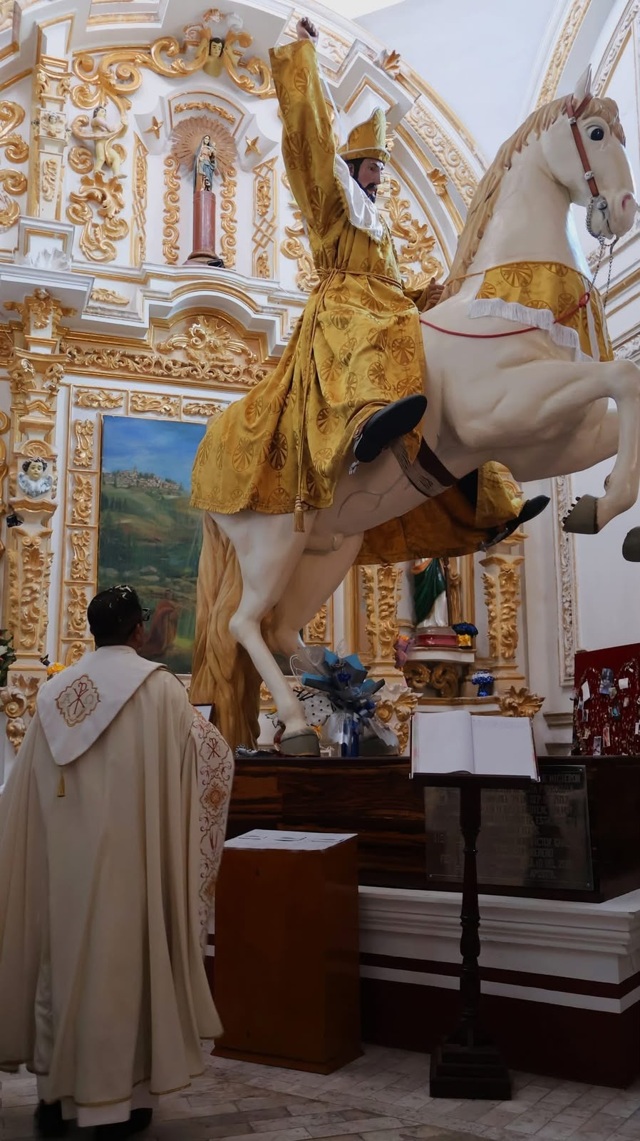 Se preparan miles de creyentes para la fiesta de Santiaguito
