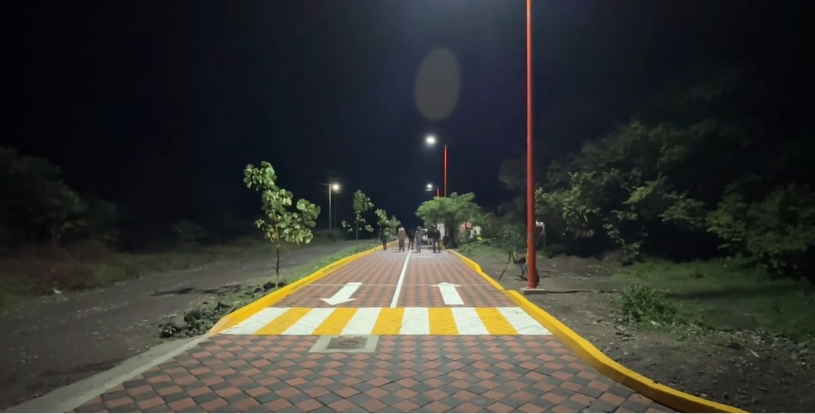 Gestiona Salvador Mejía obras para más seguridad